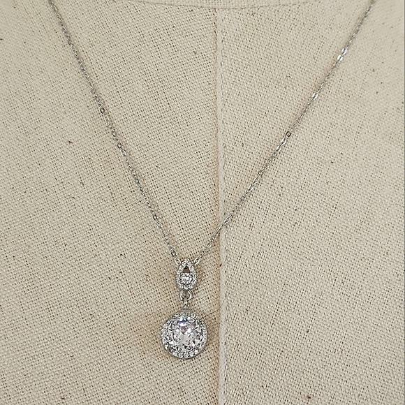 NWT Ryze White Frost Cubic Zirconia .925 Sterling Silver 18" Necklace - Picture 6 of 11